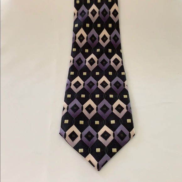 Bergamo New York Necktie 100% Silk - Picture 1 of 4